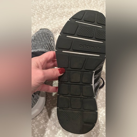 Big kids Adidas Swift Run 1.0 sneakers - Picture 7 of 7